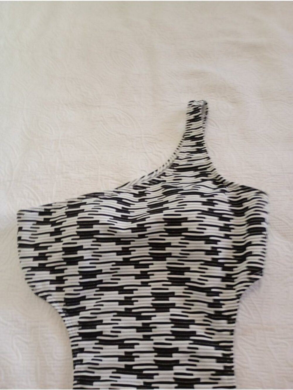 Victorias Secret One-Shoulder Monokini Swimsuit Side Rings Abstract Print Size L - Picture 4 of 12